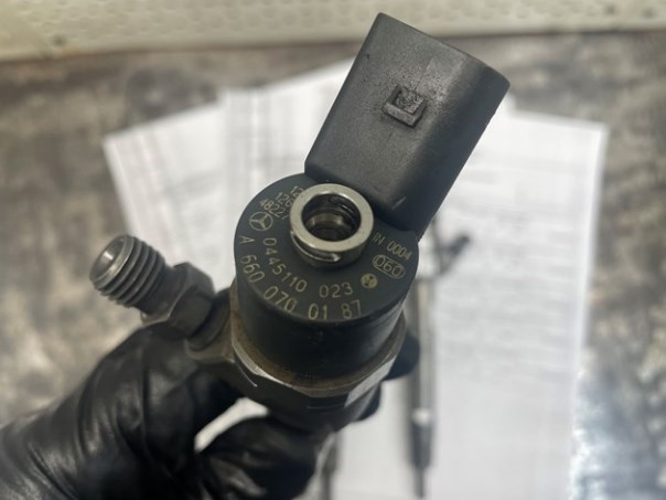 Форсунки електромагнітні 0445110023 MERCEDES
