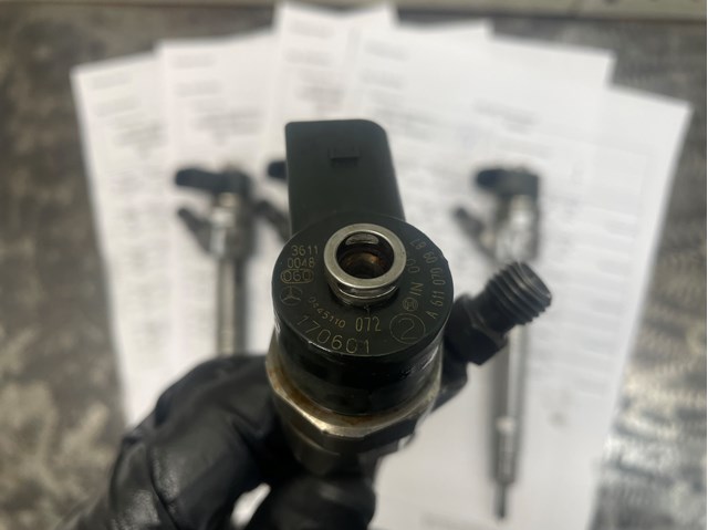 Форсунки електромагнітні 0445110072 BOSCH
