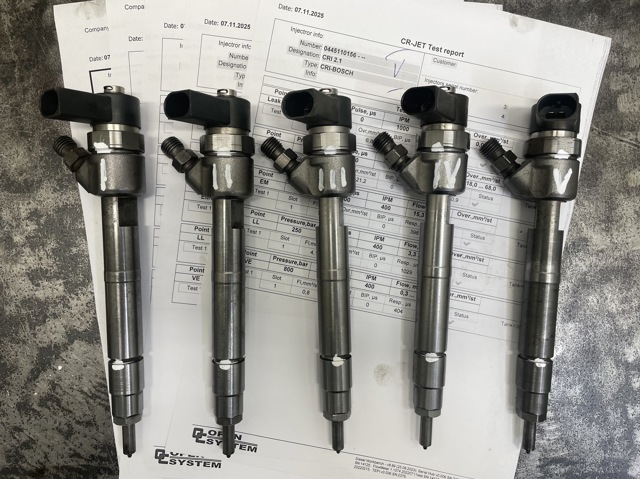 Форсунки електромагнітні 0445110156 BOSCH