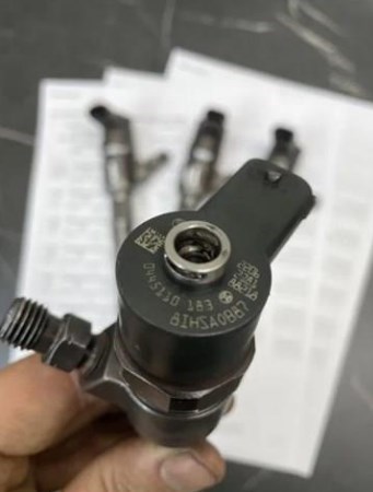 Форсунка інжектора 0445110183 PEUGEOT