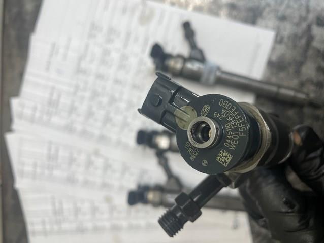 Форсунки електромагнітні 0445110249 BOSCH