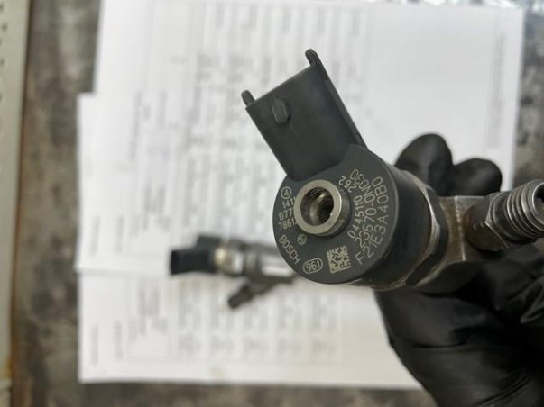 Форсунки електромагнітні 0445110262 TOYOTA