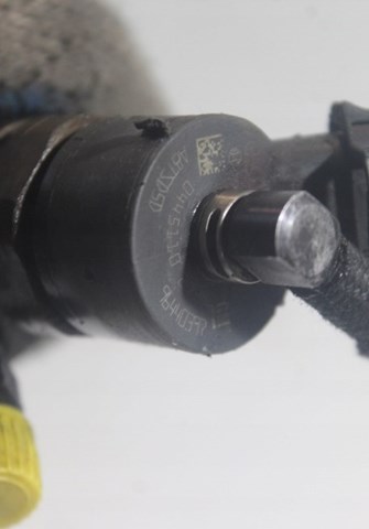Форсунка паливна 0445110279 BOSCH