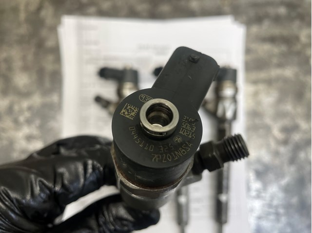 Форсунки електромагнітні 0445110325 BOSCH