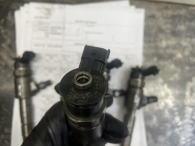 Форсунка паливна 0445110489 FORD