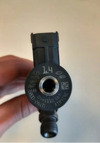 Форсунки електромагнітні 0445110587 BOSCH