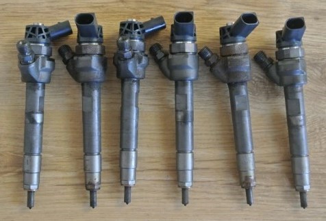 Форсунки електромагнітні 0445110596 BOSCH