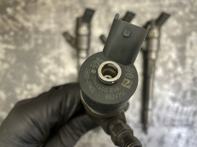 Форсунки електромагнітні 3380027400 BOSCH