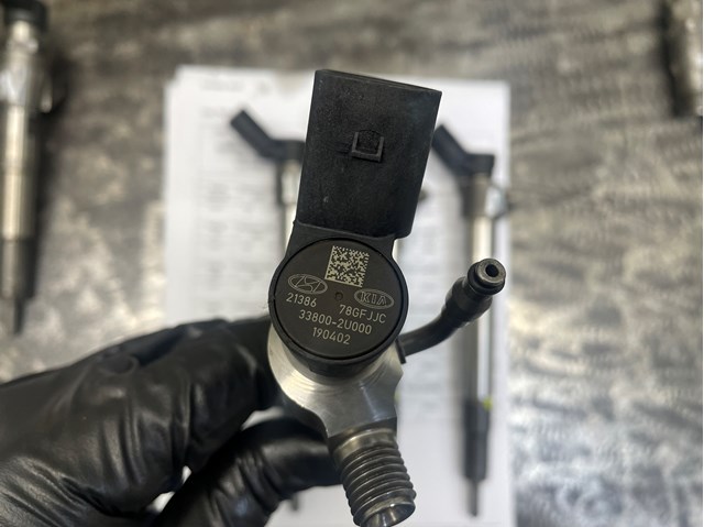 Форсунки електромагнітні 338002U000 HYUNDAI