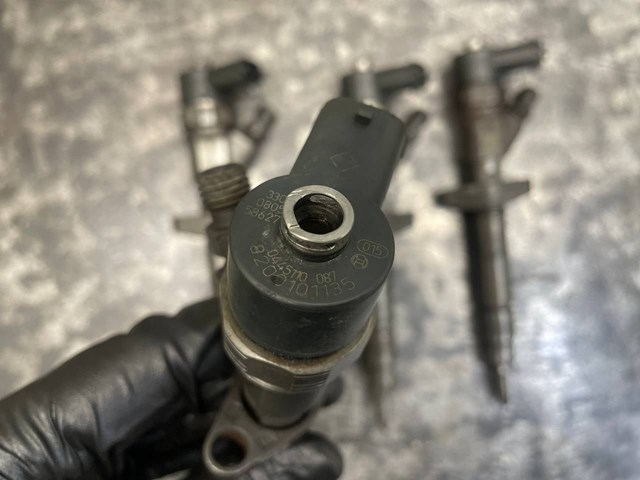 Форсунки електромагнітні 8200101135 RENAULT