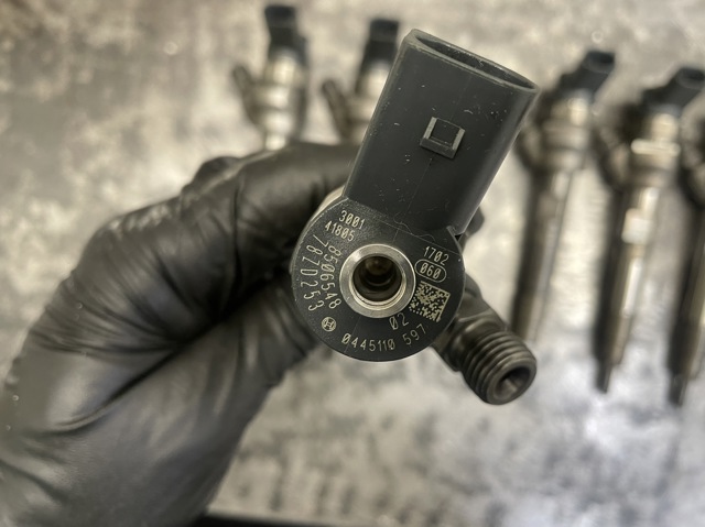 Форсунка інжектора 8506548 BMW