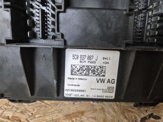 Блок управління комфорту 5C0937087J VAG