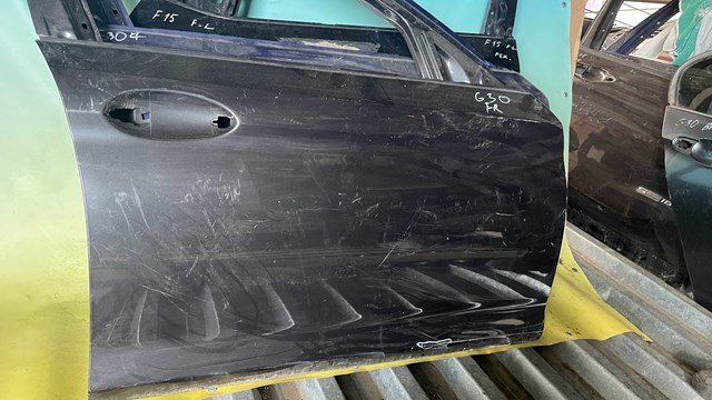 Дверка передня права 41007408962 BMW