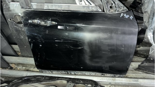 Пасажирські передні двері 41007414370 BMW