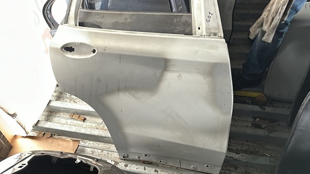 Двері задні в зборі 41007465534 BMW