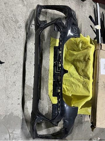Бампер передній в зборі 51118081817 BMW