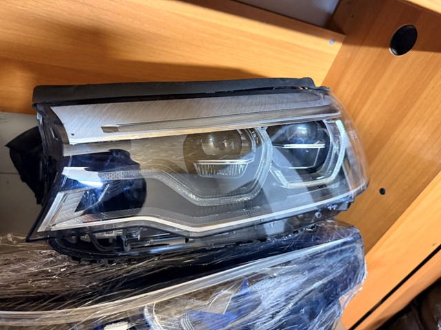 Оптика 63117214957 BMW