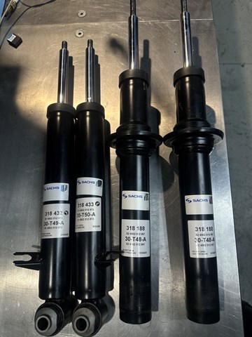 Амортизатор задній, правий 318433 SACHS