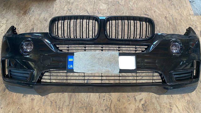 Бампер на авто 51118062459 BMW