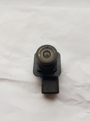 Камера заднего вида  ES7T-19G490-AA