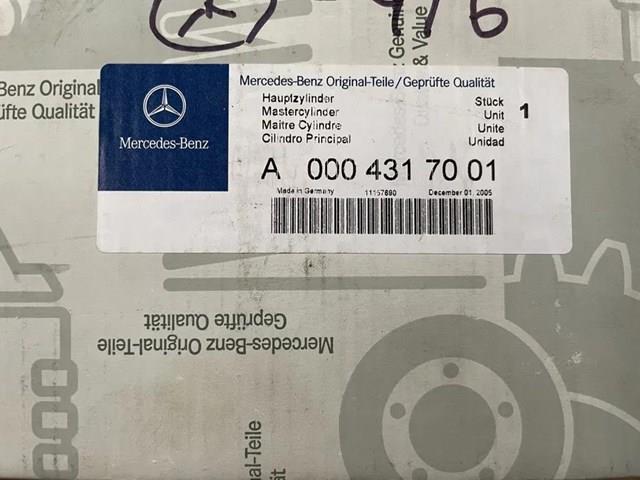 Циліндр гальмівний, головний A0004317001 MERCEDES