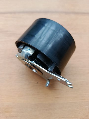 Ролик натягувач 130708047R RENAULT