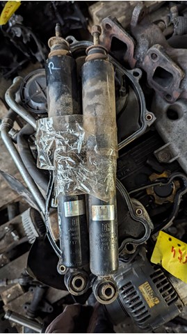 Стійка передня 3252273 FORD