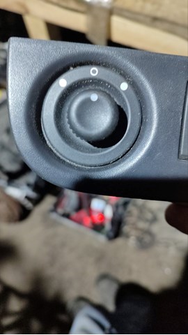 Регулятор дзеркал 255704649R RENAULT