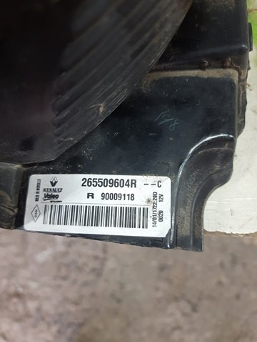 Задній правий стоп 265509604R RENAULT
