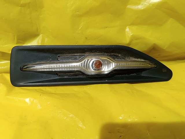 Покажчик повороту на крилі 923034X000 HYUNDAI