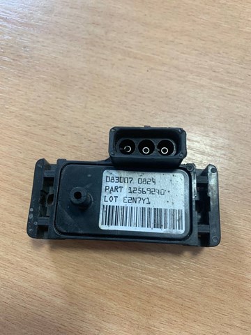 Датчик наддува Opel Kadett E