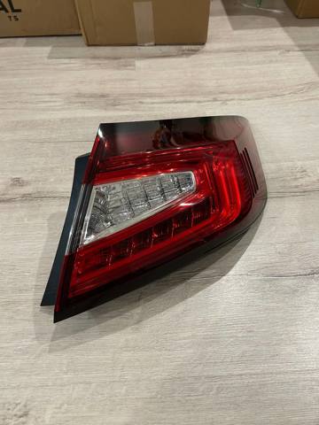 Фара задня права зовнішня 33500TRTA01 HONDA