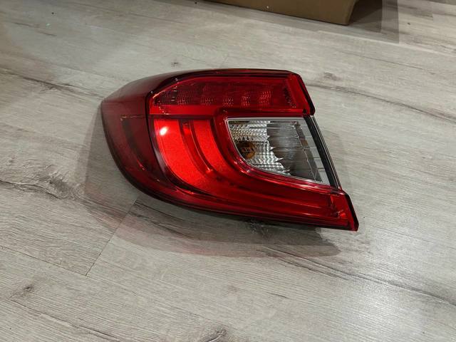 Задній лівий зовнішній ліхтар 33550TVAA01 HONDA