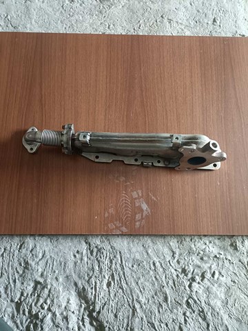 Газопроводи (колектор випускний) A6511420001 MERCEDES
