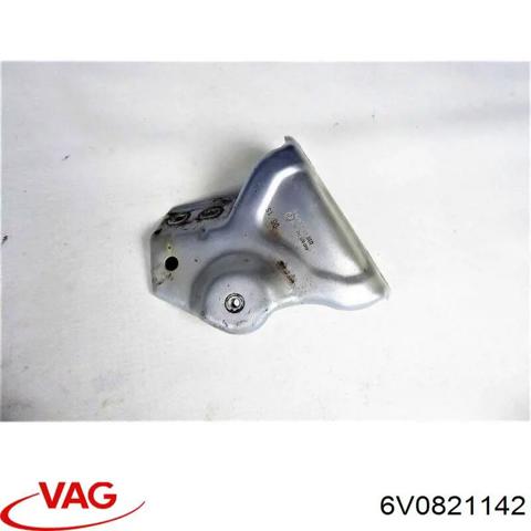 Кронштейн кріплення крила переднього правого, передній 6V0821142 VAG