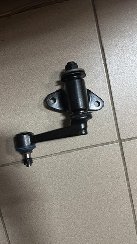 поворотний важіль UR5632320A MAZDA