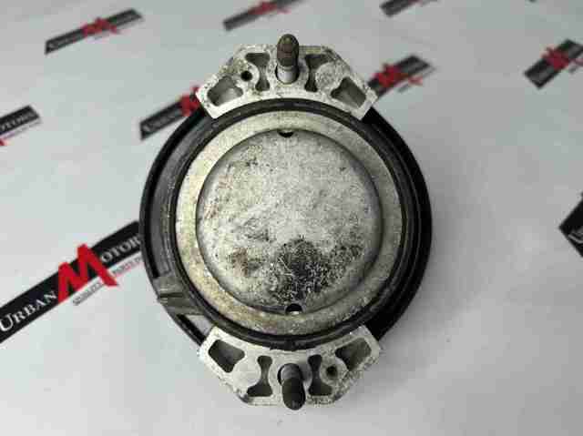 Права подушка мотора 22116771918 BMW
