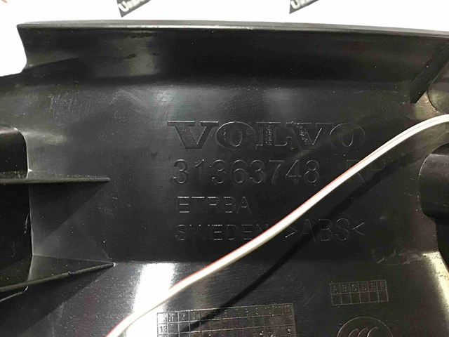 Облицювання порогу внутрішнє, заднє праве 31363748 VOLVO