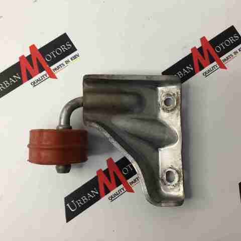 Подушка кріплення глушника 3M515A262DB LAND ROVER