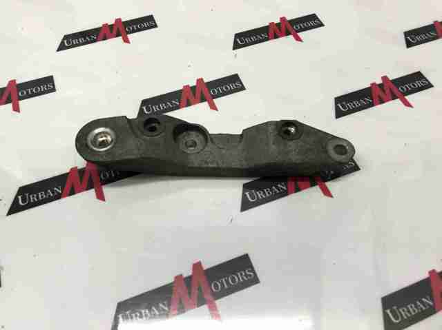 Кронштейн компресора кондиціонера 4R8Q19D624AD LAND ROVER