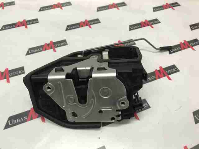 Замок водійських дверей 51217202145 BMW
