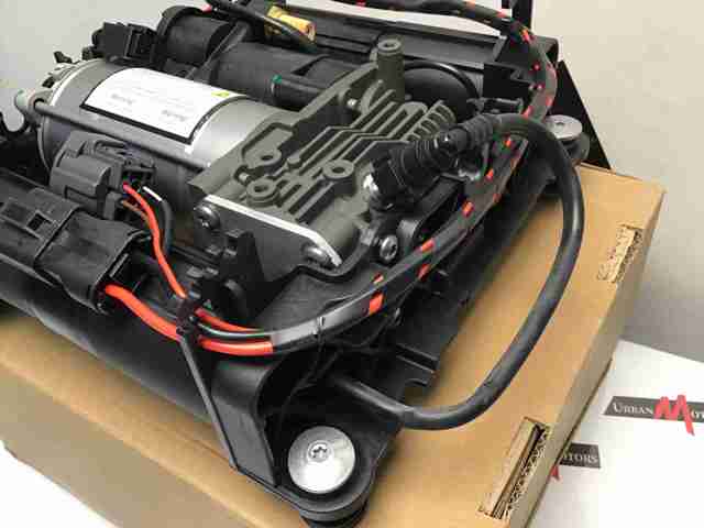 Компресор пневмоподвески 6H4219G525CE LAND ROVER