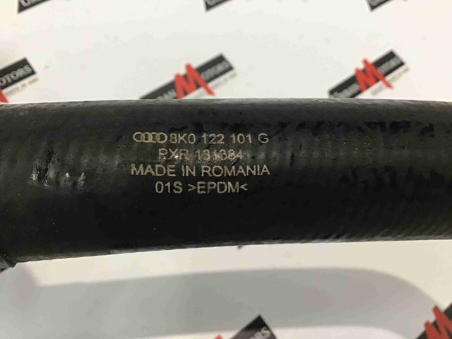 Патрубок системи охолодження 8K0122101G VAG
