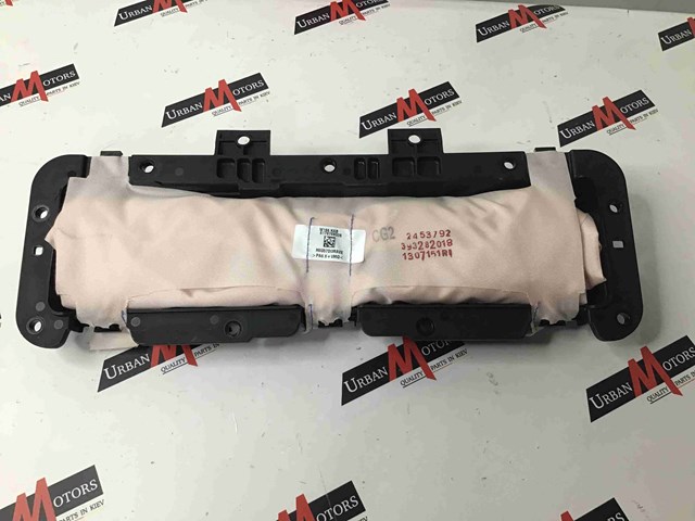 Подушка безопасности (airbag) подушка безопасности передняя пассажирская a1668602402 A1668602402