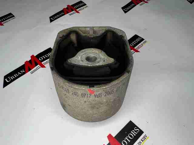 Подушка (опора) двигуна, передня A1692400717 MERCEDES