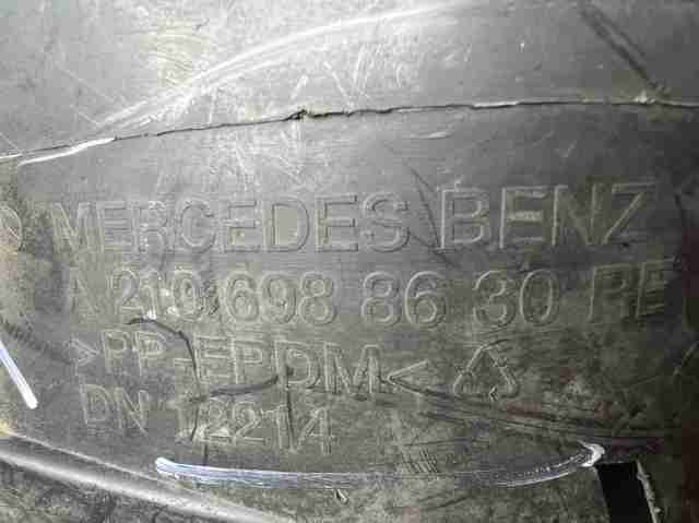 Підкрилок задній правий A2106988630 MERCEDES