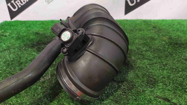 Патрубок повітряний, вихід повітряного фільтра A6510900437 MERCEDES