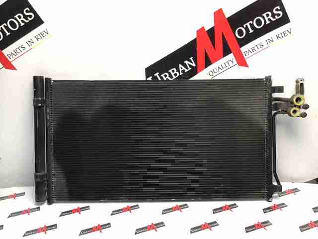 Трубопроводи і радіатор кондиціонера GJ3219710AA LAND ROVER