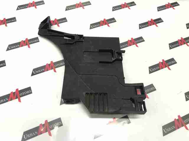 Кріплення фари передньої, лівої LR044484 LAND ROVER