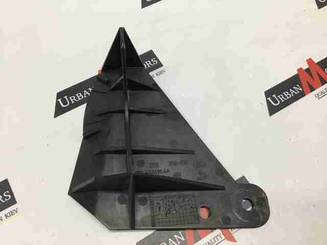 Корпус термостата в зборі LR062085 LAND ROVER